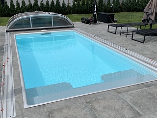 Pool - aluminium trim